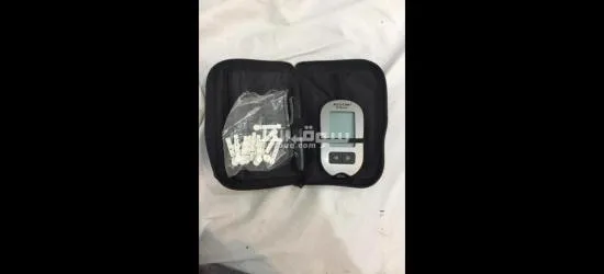 Blood Sugr measure device, ACCU-CHEK Performa with injectors