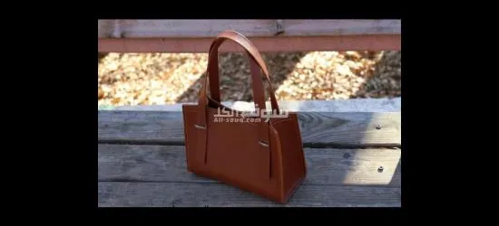 حقيبة يد جلدية نسائية