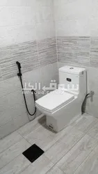 فني صحي لجميع الأعمال الصحيه والصيانات الشامله بجميع مناطق الكويت 51410106 - 5
